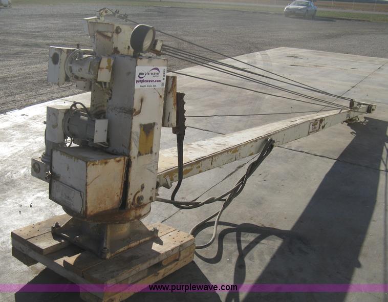 image for item B8335 Auto Crane Co. Mighty Workhorse RBC-4 crane