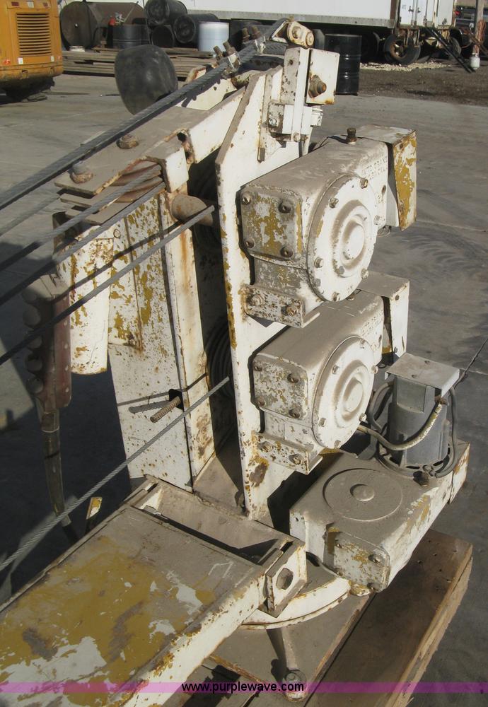image for item B8335 Auto Crane Co. Mighty Workhorse RBC-4 crane
