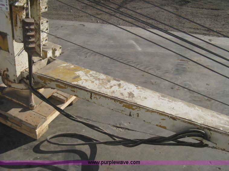 image for item B8335 Auto Crane Co. Mighty Workhorse RBC-4 crane