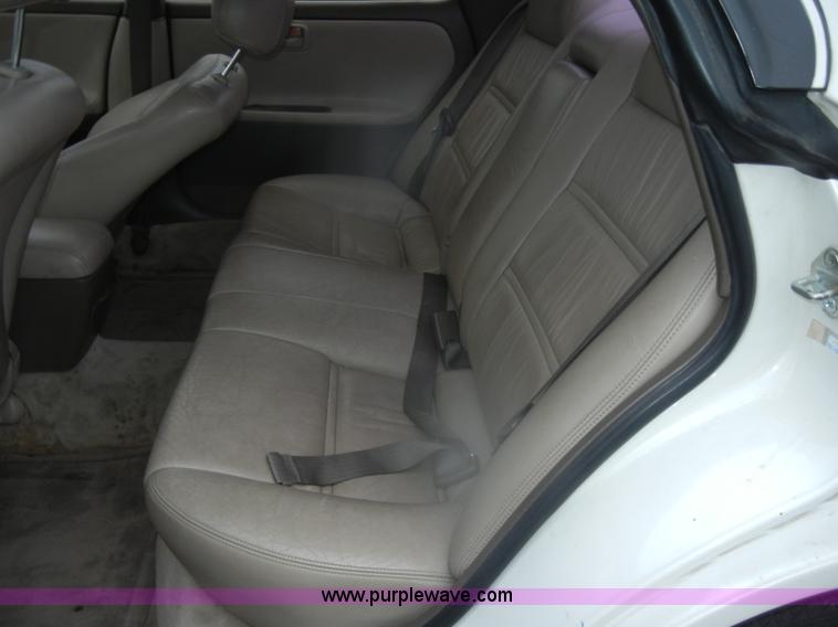 image for item D4729 1995 Lexus ES300