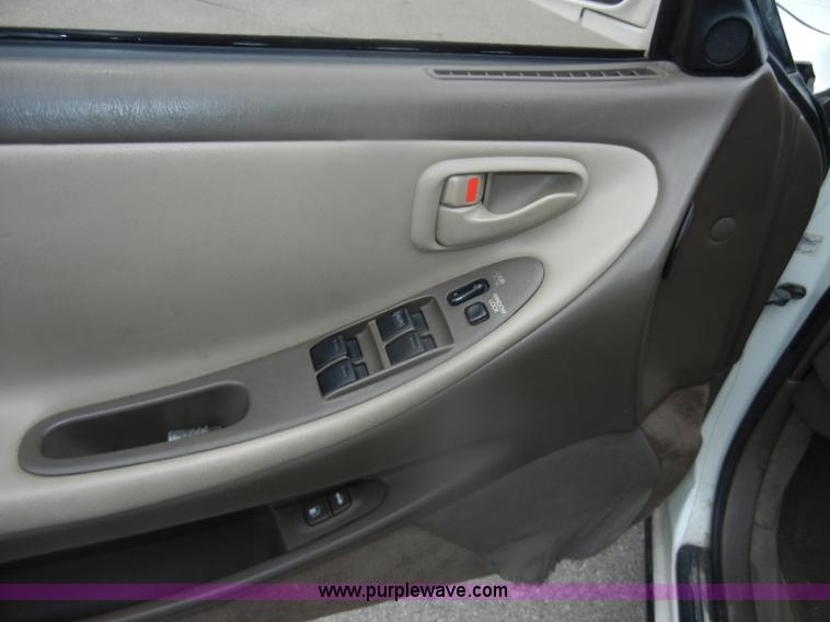 image for item D4729 1995 Lexus ES300