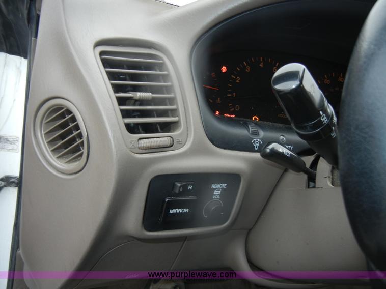 image for item D4729 1995 Lexus ES300