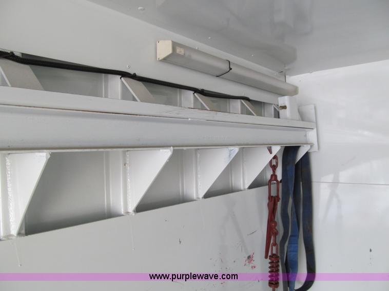 image for item D7017 2002 Wayne Cargomaster portable forklift system