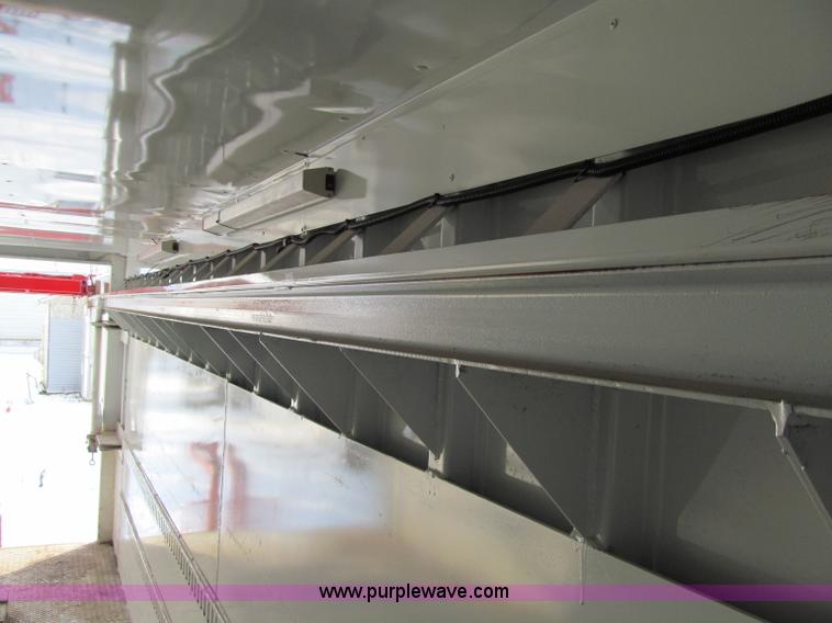 image for item D7017 2002 Wayne Cargomaster portable forklift system