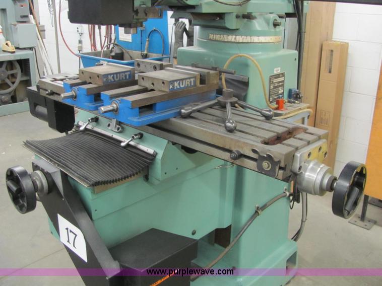 image for item E2769 Southwestern Industries Trak K3sx CNC knee mill