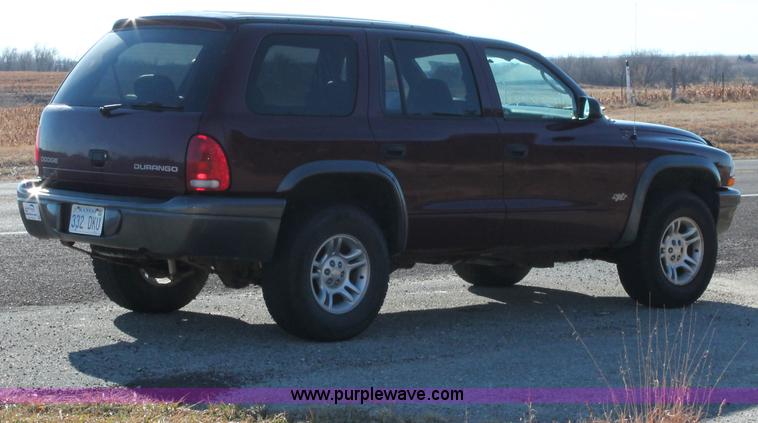 image for item E2794 2002 Dodge Durango SXT SUV