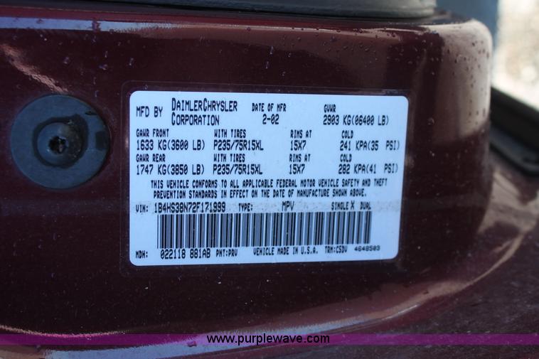 image for item E2794 2002 Dodge Durango SXT SUV