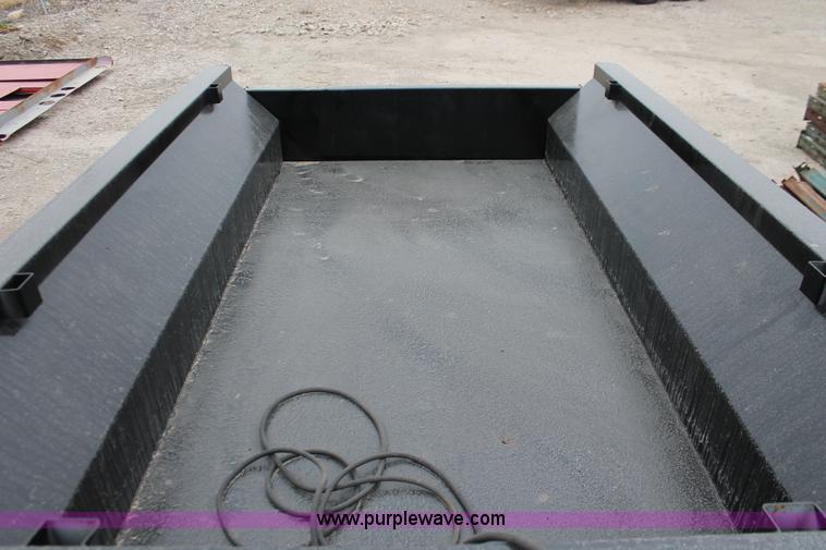 image for item E2797 8.5' dump bed
