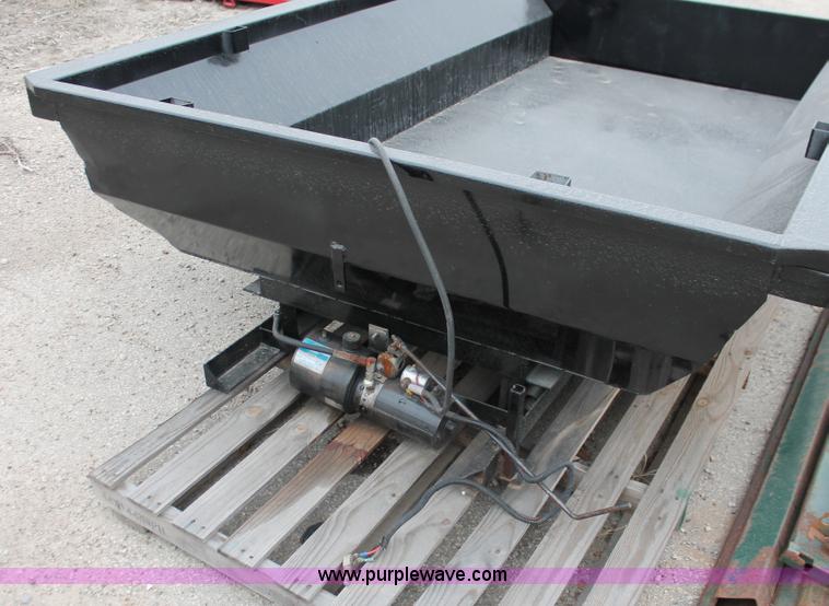 image for item E2797 8.5' dump bed