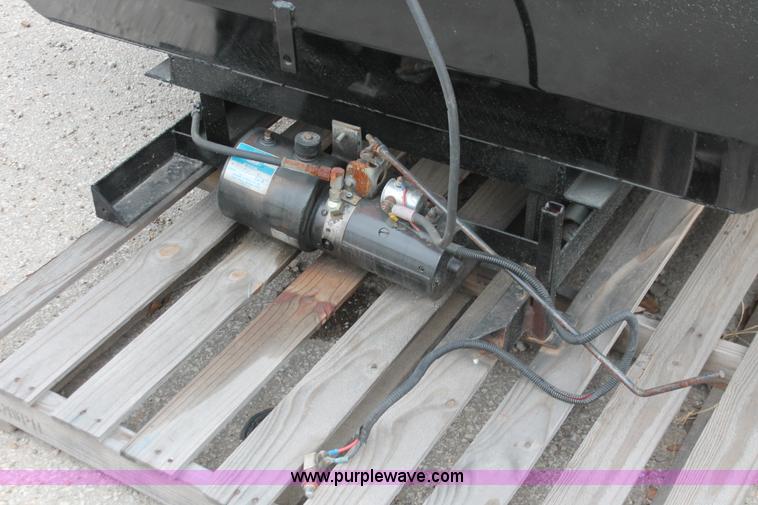 image for item E2797 8.5' dump bed