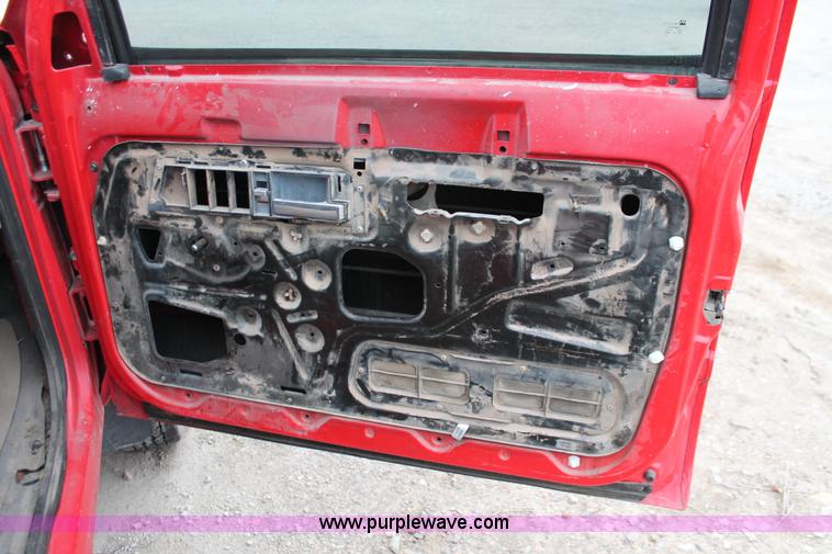 image for item E2800 1992 Chevrolet 3500 extended cab flatbed truck