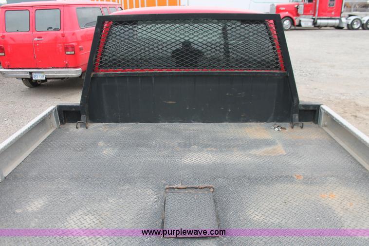 image for item E2800 1992 Chevrolet 3500 extended cab flatbed truck