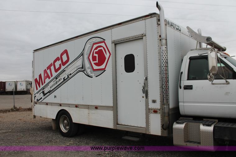 image for item E2802 1997 GMC C6500 box truck