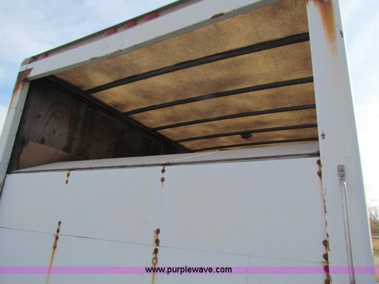 image for item E8214 2000 Isuzu NPR box van