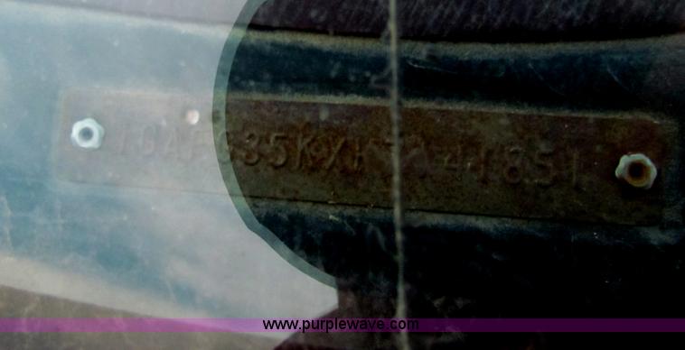 image for item E8215 1987 Chevrolet G30 sport van