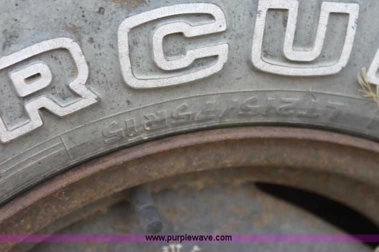 image for item E8239 Ditch Witch tilt deck trailer