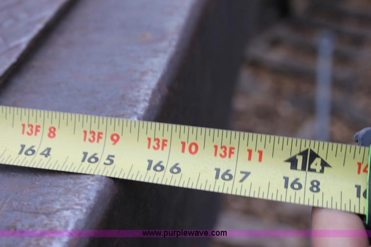 image for item E8240 1978 GMC Sierra 6000 flatbed truck