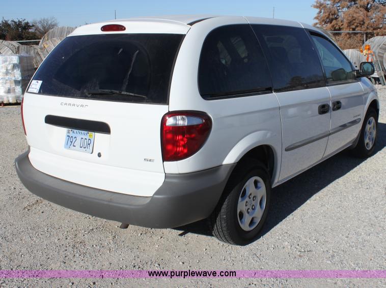 image for item E8253 2001 Dodge Caravan SE van