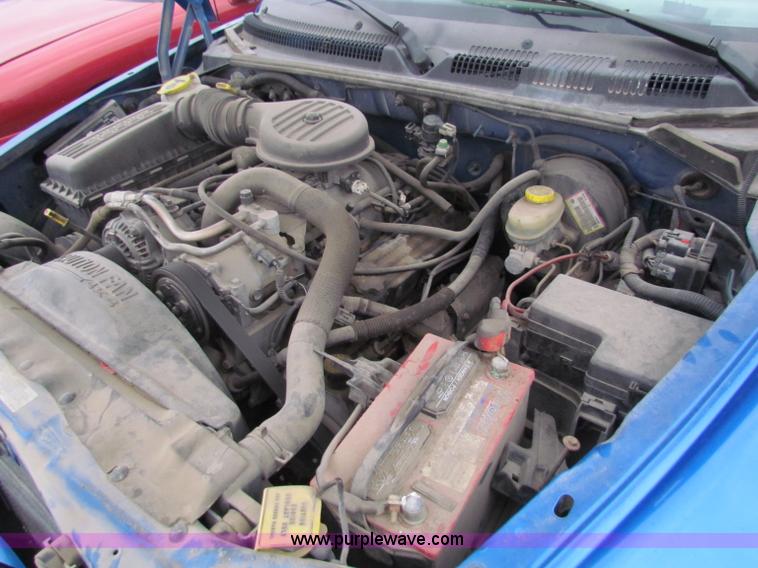 image for item E8268 1998 Dodge Durango SLT SUV