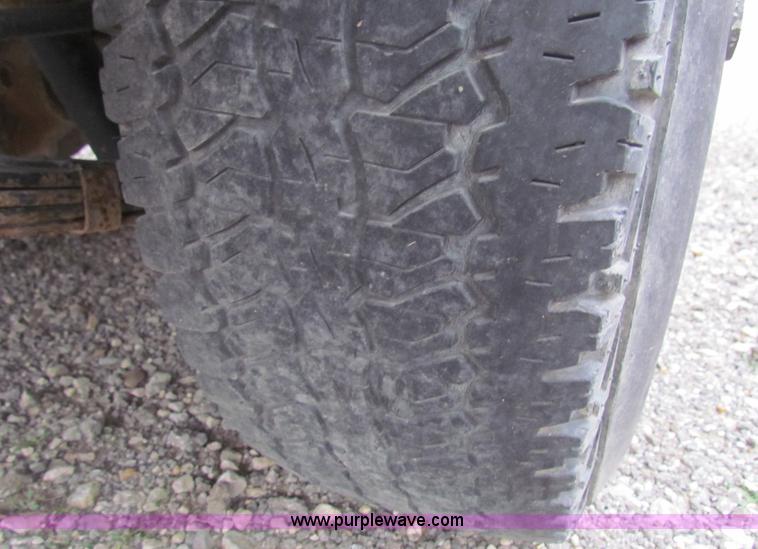 image for item E8268 1998 Dodge Durango SLT SUV