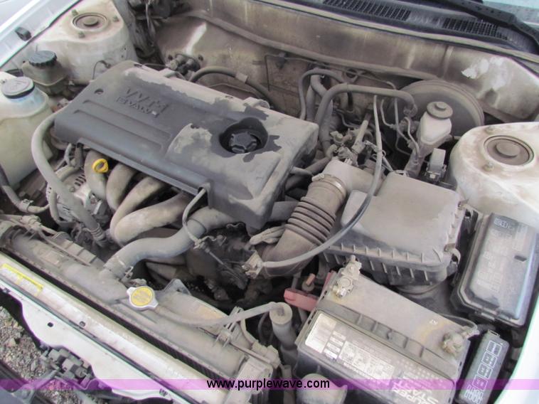 image for item E8274 2002 Toyota Corolla