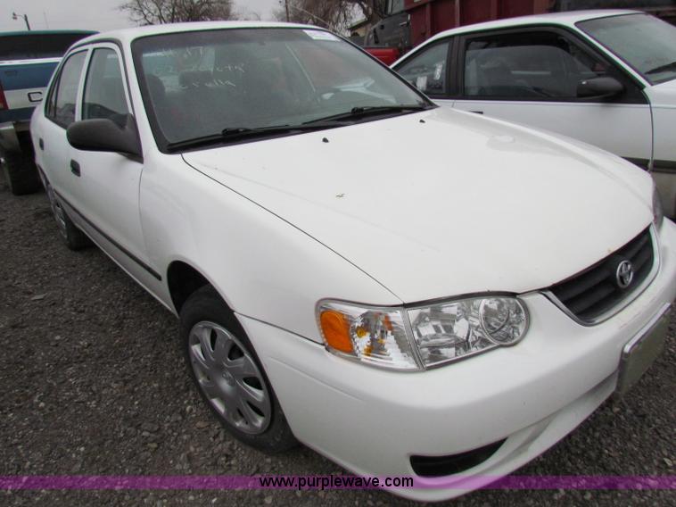 image for item E8274 2002 Toyota Corolla