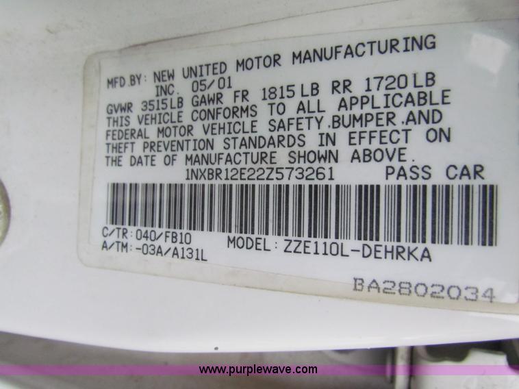 image for item E8274 2002 Toyota Corolla