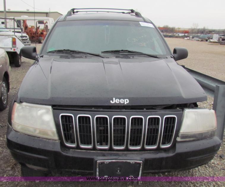 image for item E8277 2001 Jeep Grand Cherokee Limited SUV