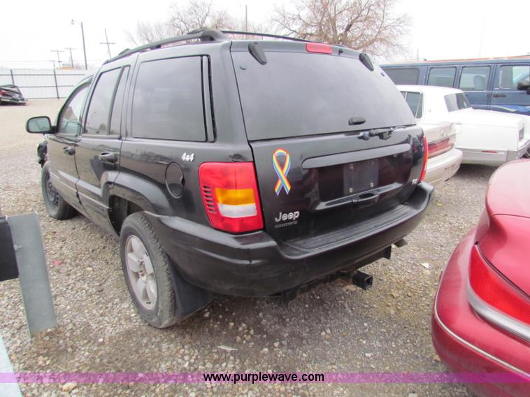image for item E8277 2001 Jeep Grand Cherokee Limited SUV