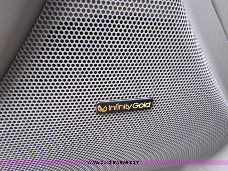 image for item E8277 2001 Jeep Grand Cherokee Limited SUV