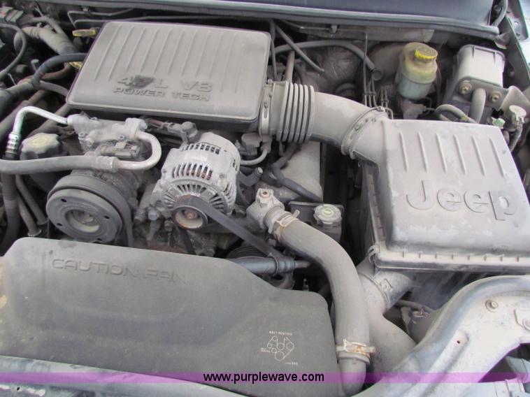 image for item E8277 2001 Jeep Grand Cherokee Limited SUV