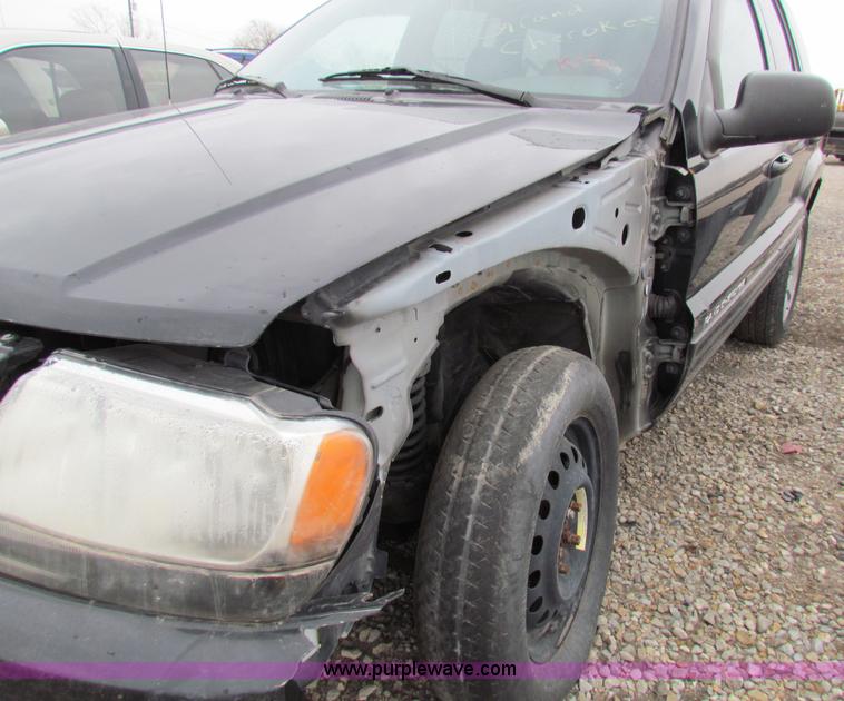 image for item E8277 2001 Jeep Grand Cherokee Limited SUV