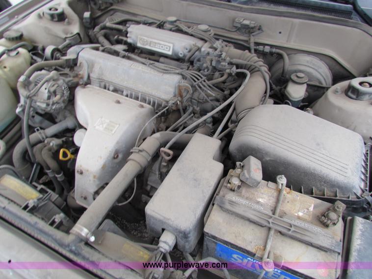 image for item E8278 1993 Toyota Camry LE