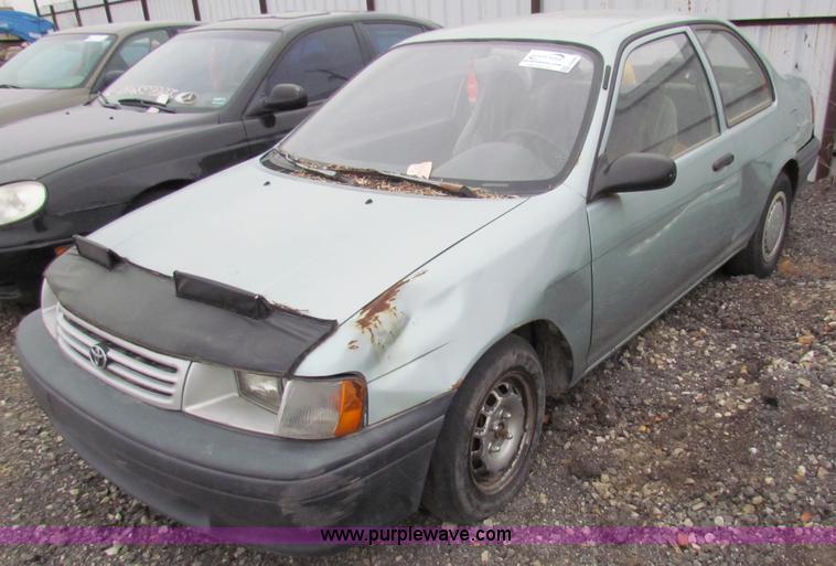 image for item E8289 1991 Toyota Tercel