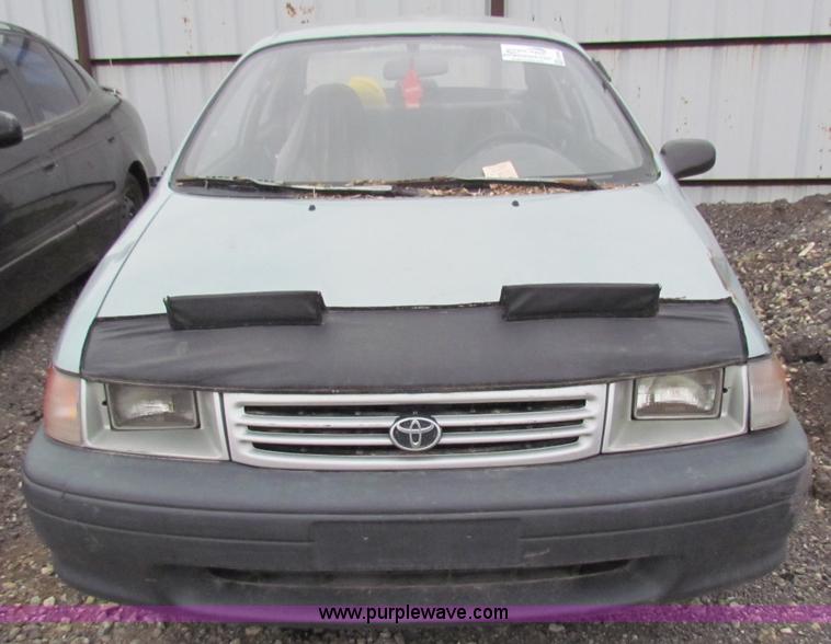 image for item E8289 1991 Toyota Tercel