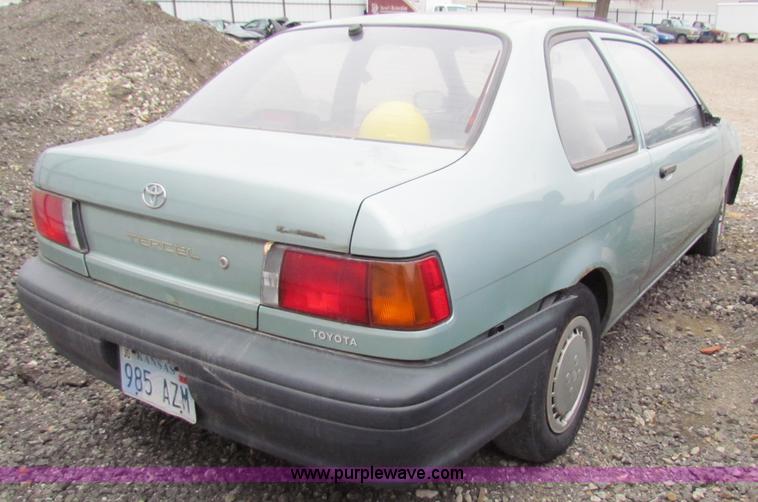 image for item E8289 1991 Toyota Tercel