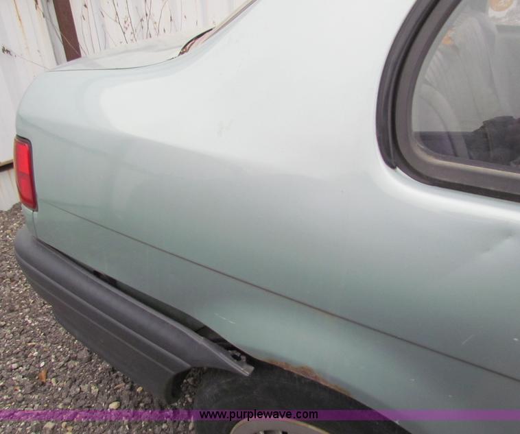 image for item E8289 1991 Toyota Tercel