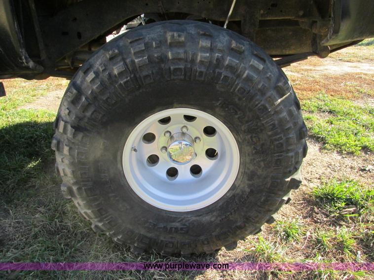 image for item F4124 1989 Chevrolet K5 Blazer SUV