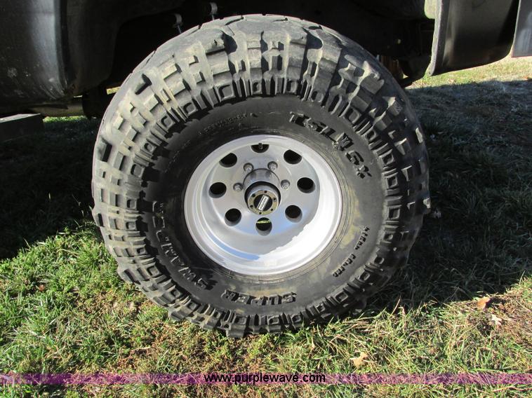 image for item F4124 1989 Chevrolet K5 Blazer SUV