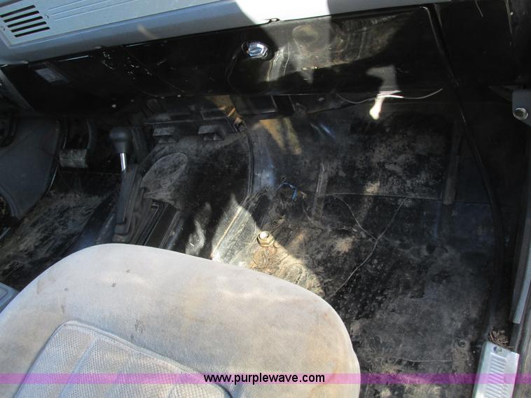 image for item F4124 1989 Chevrolet K5 Blazer SUV