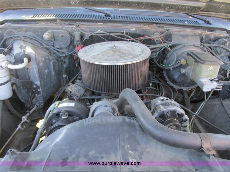 image for item F4124 1989 Chevrolet K5 Blazer SUV