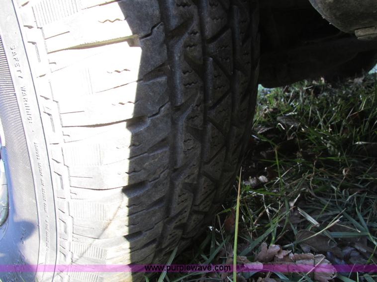 image for item F4126 1999 Lincoln Navigator SUV