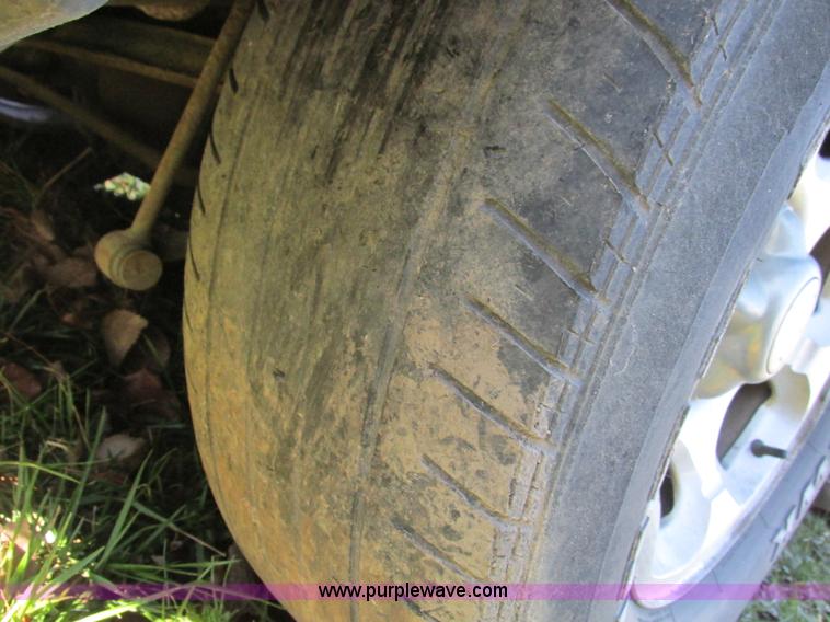 image for item F4126 1999 Lincoln Navigator SUV