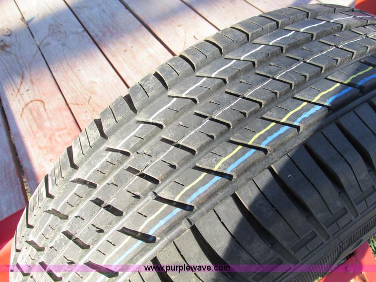 image for item F4153 2005 Hugh single axle trailer