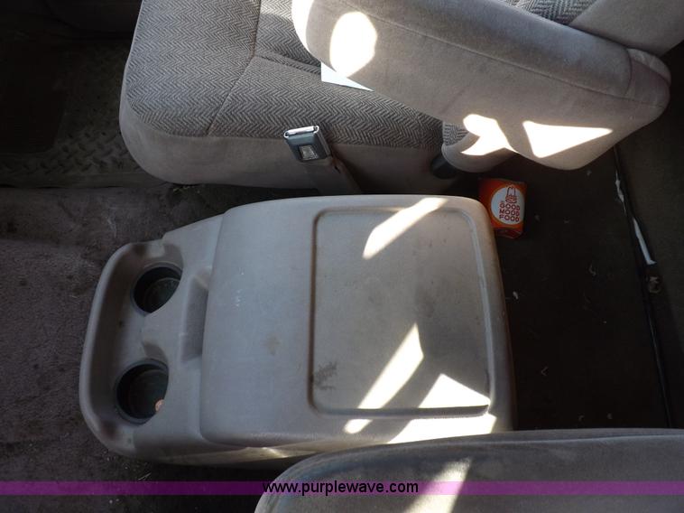 image for item F6359 1992 Ford Bronco XLT SUV