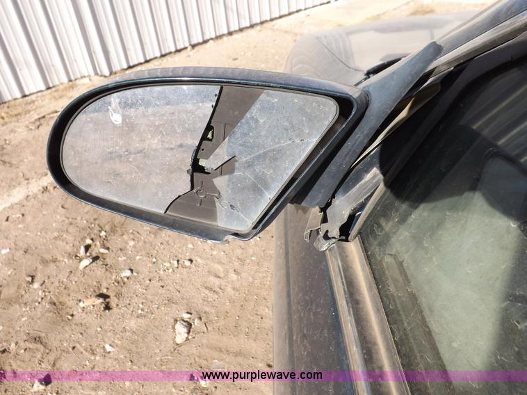 image for item F6360 1995 Ford Taurus