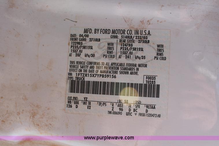 image for item O9360 2000 Ford Ranger SuperCab pickup truck