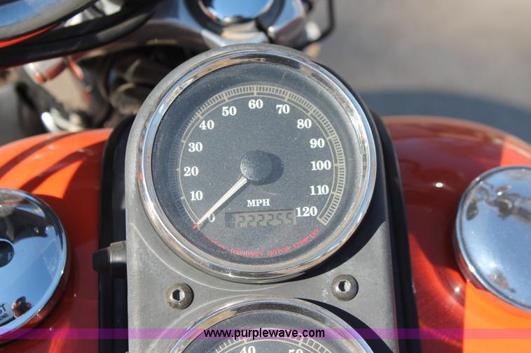 image for item O9398 1998 Harley Davidson Dyna Low Rider motorcycle