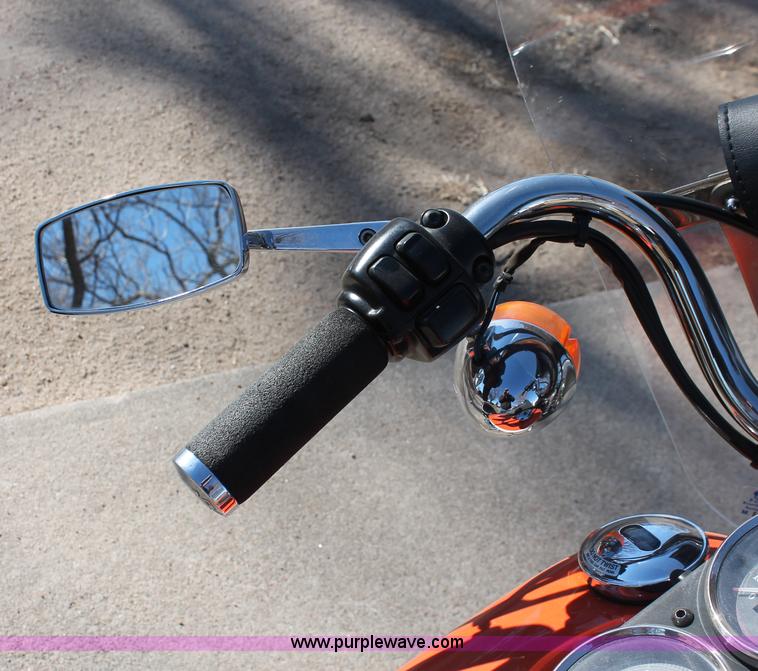 image for item O9398 1998 Harley Davidson Dyna Low Rider motorcycle