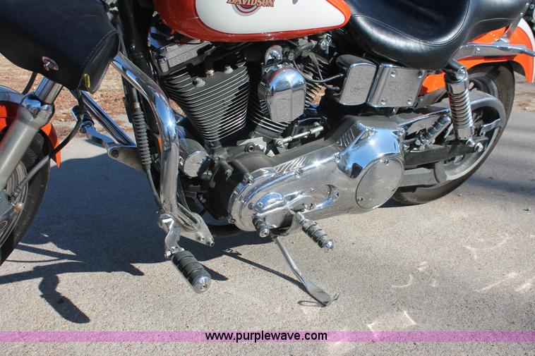 image for item O9398 1998 Harley Davidson Dyna Low Rider motorcycle